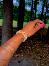 Load image into Gallery viewer, Golden Clarity Bracelet