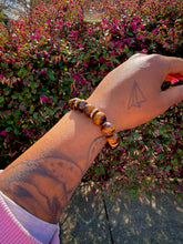 Load image into Gallery viewer, Tigers Eye Bracelet