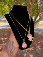 Load image into Gallery viewer, Gentle Heart Necklace (Pink Chalcedony)