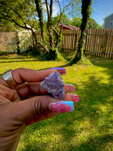 Load image into Gallery viewer, Amethyst Cluster Pair
