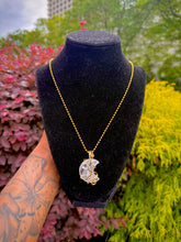 Load image into Gallery viewer, Focused Energy Necklace (Clear Quartz)