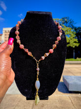 Load image into Gallery viewer, Joyful Expansion Neck Peace