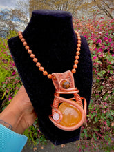 Load image into Gallery viewer, Heart & Power Neck Peace (Honey Calcite)