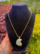 Load image into Gallery viewer, Visible Expansion Necklace (Green Aventurine)
