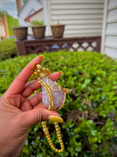 Load image into Gallery viewer, Jumbo Amethyst Point Neck Peace
