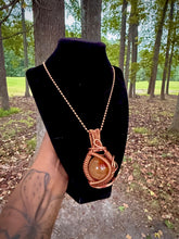 Load image into Gallery viewer, Bold Becoming Neck Peace (Carnelian)
