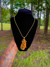 Load image into Gallery viewer, Golden Steady Necklace (Yellow Jasper)
