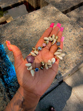 Load image into Gallery viewer, Protected Presence Anklet
