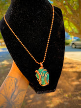 Load image into Gallery viewer, Malachite Necklace II

