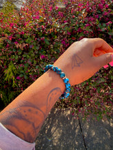 Load image into Gallery viewer, Blue Apatite Bracelet
