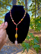Load image into Gallery viewer, Free Spirit Neck Peace
