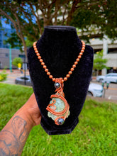 Load image into Gallery viewer, Steady Intuition Neck Peace (Prehnite)
