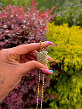 Load image into Gallery viewer, Visible Expansion Necklace (Green Aventurine)
