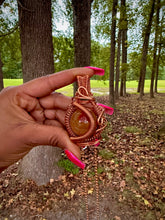 Load image into Gallery viewer, Bold Becoming Neck Peace (Carnelian)

