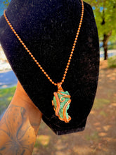 Load image into Gallery viewer, Malachite Necklace
