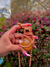 Load image into Gallery viewer, Heart &amp; Power Neck Peace (Honey Calcite)
