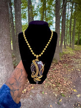 Load image into Gallery viewer, Bold Foundation Neck Peace (Black Banded Agate)
